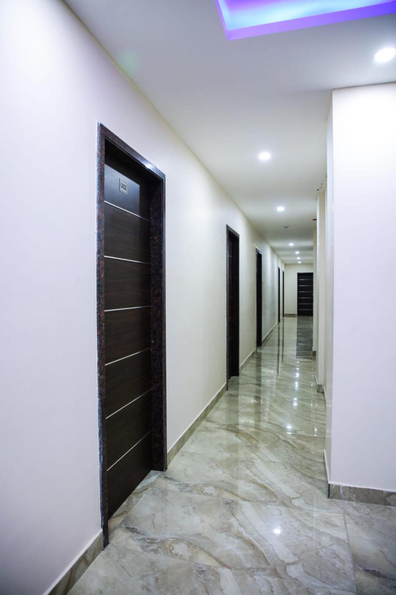 Hotel Grand Sapphire & Elite Suite Pondicherry Exterior foto